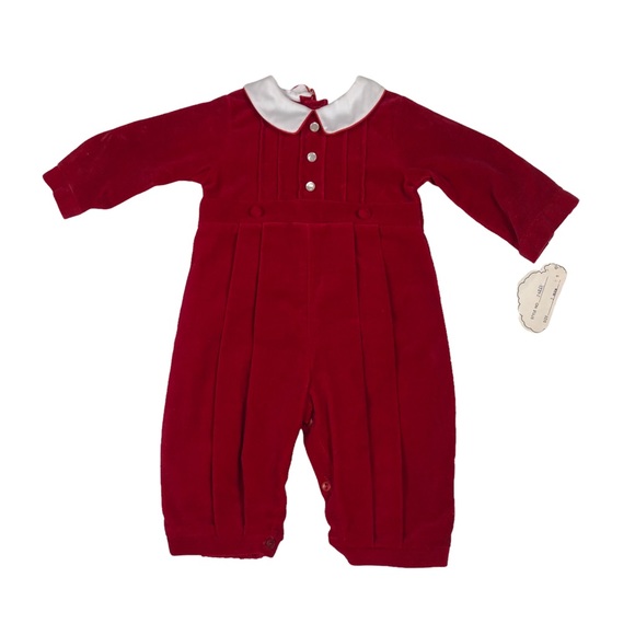 Vintage Carriage Boutique Red Velour Pleated Romper size 3 months - Picture 13 of 13